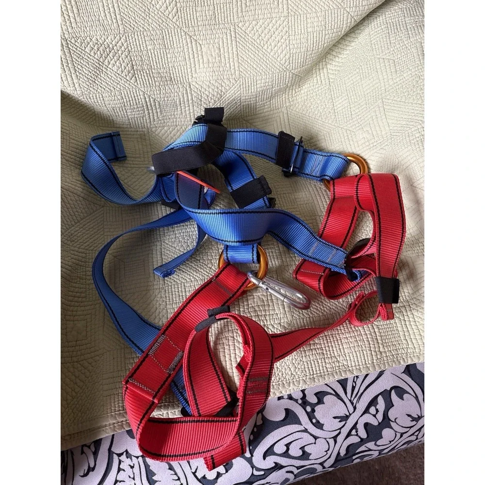 Safety Harness Full Body Climbing/Fall Protection wCarabiner Adjustable Red Blue